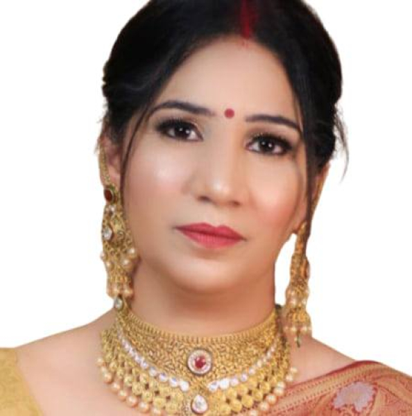 Astrologer Rajni Kapoor 